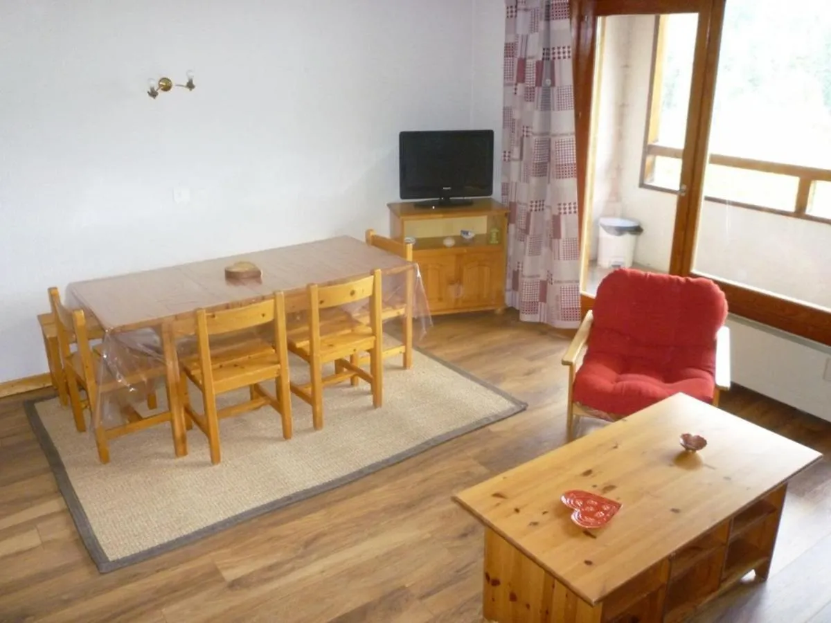 Appartamento Appartement Saint-Jean-d'Aulps, 3 pièces, 8 personnes - FR-1-573-25